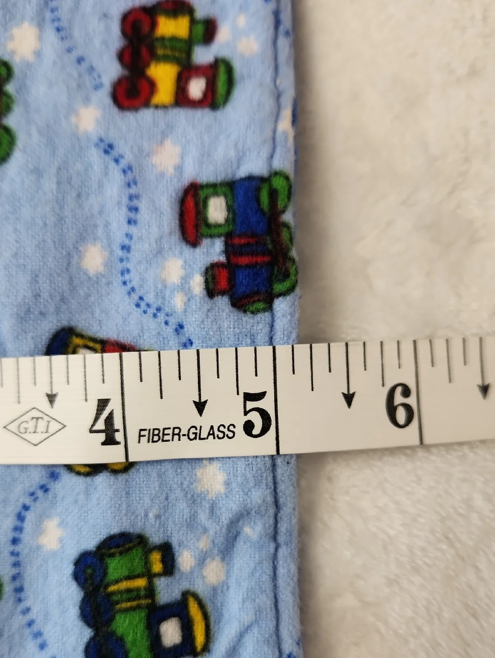 Set of 6 Baby Burp Cloths / Bibs - Soft Flannel Reversable.